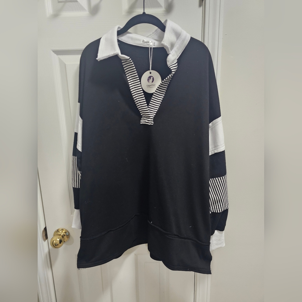 Black and White Striped Pullover